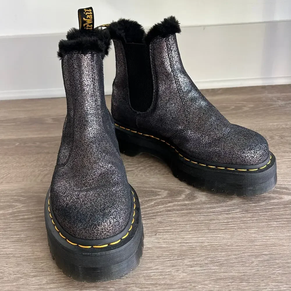 Dr Martens 2976 Quad Faux Fur Platform Chelsea Boot Black Metallic US 9 EU 41